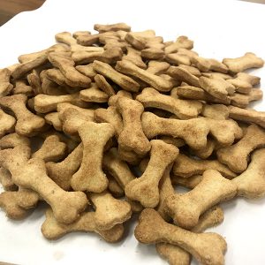 犬用チーズおからクッキー焼き上がり
