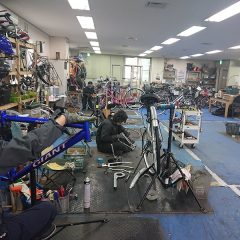 縁の下の力持ち：サポート・主役・脇役・裏方・隣人愛