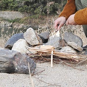 火おこし