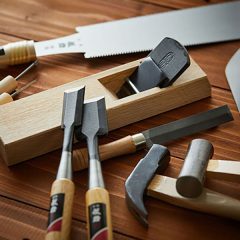 「ものづくり：霜降、 時計の修理、腰掛椅子、ドライバー・スパナ、鋸・鉋