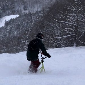 スノースクート