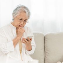 その電話詐欺かも…